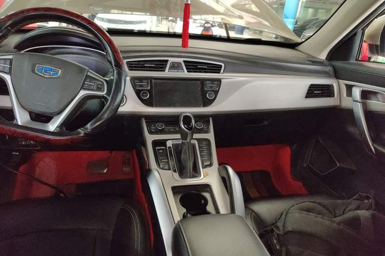 Used Geely Auto Emgrand X7 Sport 2018 1.8TD Automatic Two-Wheel Drive Smart Connect 4G Internet Edition