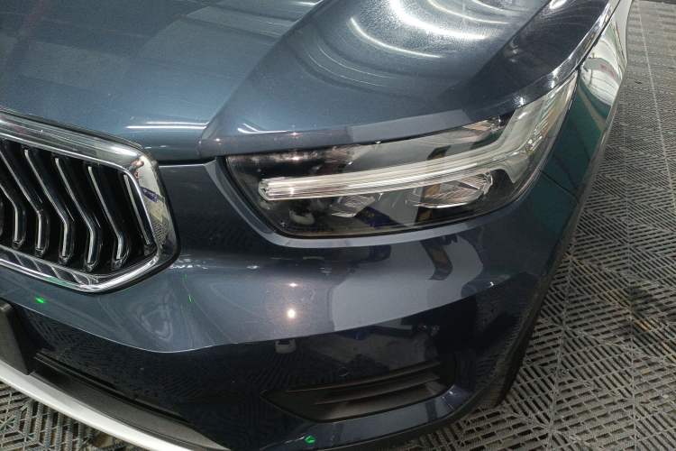 Used Volvo XC40 2021 T4 4x4 SmartDrive Fashion Edition