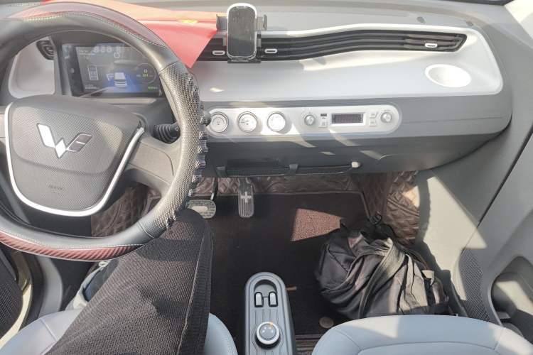 Used Wuling Hongguang MINIEV 2022 Macaron Fashion Edition Lithium-Nickel-Cobalt-Alpha-oxide
