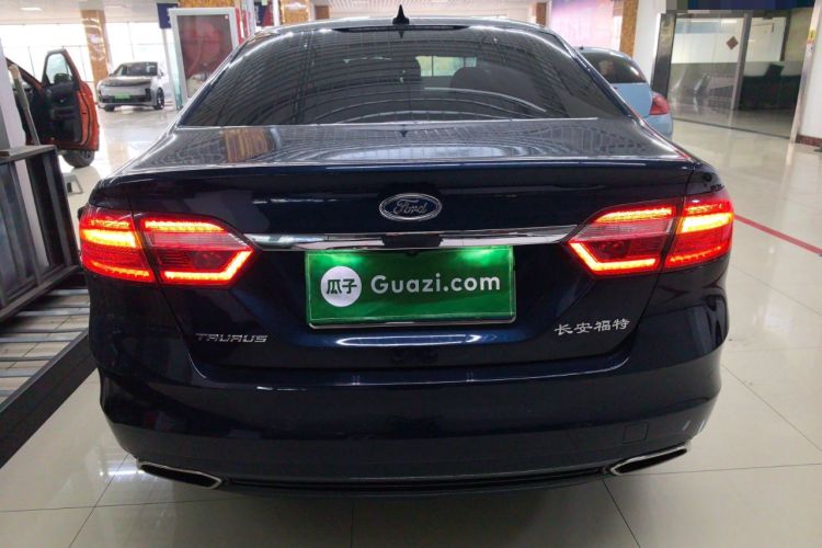 Used Ford Taurus 2017 EcoBoost 245 Luxury Model
