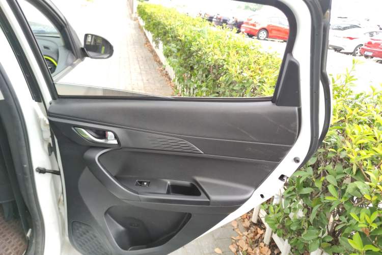 Used CHANGAN OSHAN Benni E-Star 2020 Xinyue Edition Lithium-NMC Interior 3