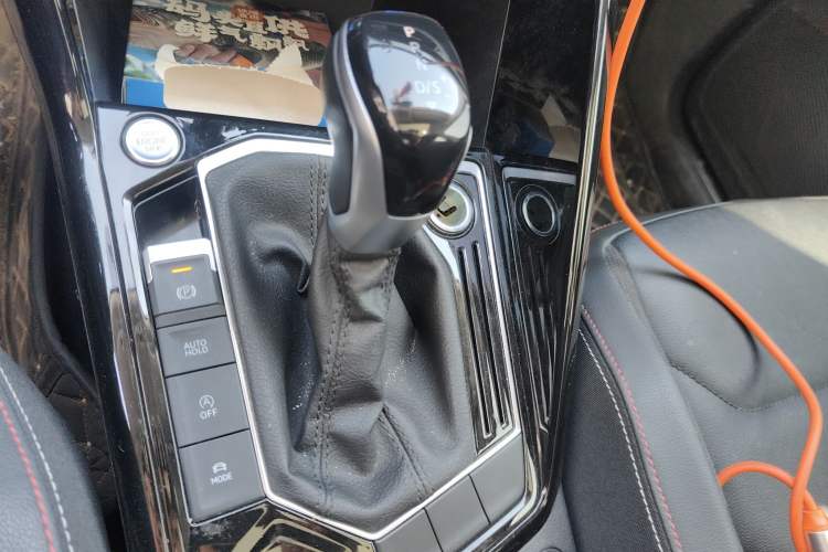 Used Volkswagen Tayron 2021 280TSI Two-Wheel Drive Luxury Smart Connectivity Version
