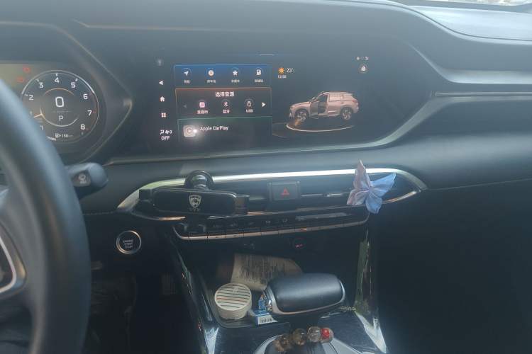 Used GAC Trumpchi GS4 2022 270T Automatic Smart Drive Technology Edition Audio And AC Panel