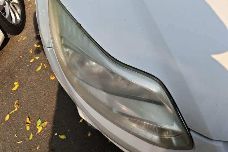 Used Ford Focus 2012 Sedan 1.6L Automatic Fashion Edition Right Front Headlight