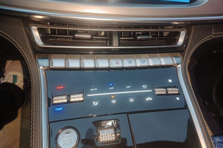 Used CHANGAN CS85 COUPE 2021 2.0T Automatic Luxury Version
