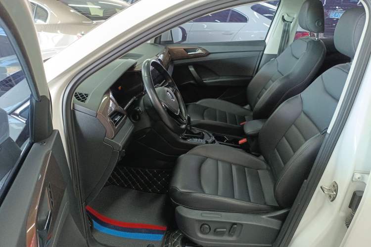 Used Volkswagen Tharu 2022 280TSI Two-Wheel-Drive Luxury Edition