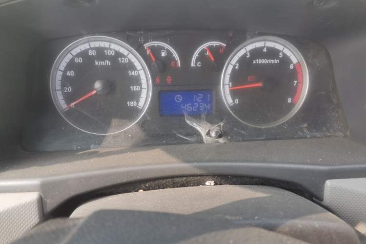 Used Foton Scenic G7 2022 2.4L Gasoline Commercial Version Long Wheelbase High-Roof Van 2 Seats 4K22D4M
