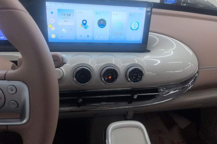 Used Wuling Bingo 2025 333 km Enjoyment Version Audio And AC Panel