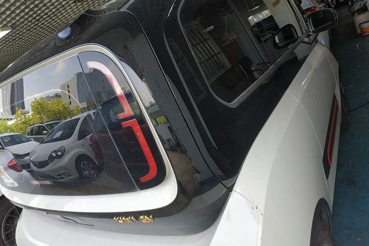 Used Baojun KiWi EV 2022 Designer Lite Edition Ternary Lithium Right Rear Taillight