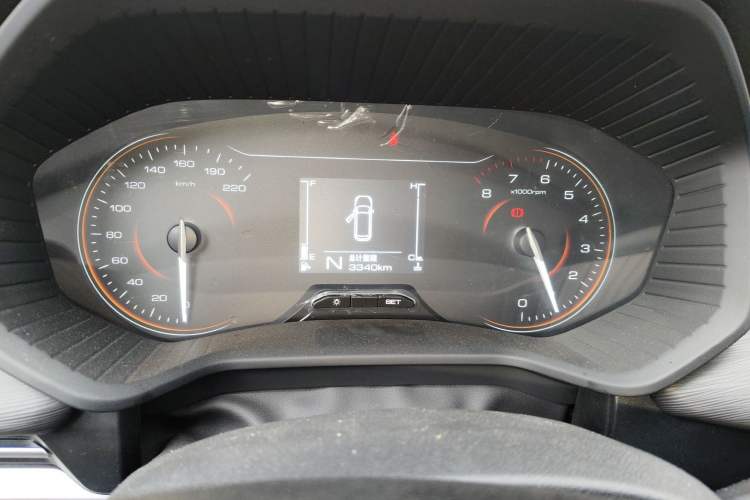Used Wuling Jiachen 2022 1.5L Manual Comfort Edition