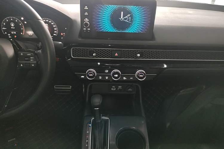 Used Honda Civic 2022 240TURBO CVT Dynamic Edition
