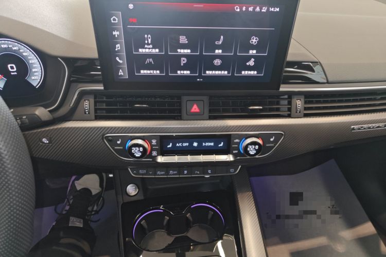 Used Audi A4L 2024 40 TFSI quattro RS Performance Package Audio And AC Panel