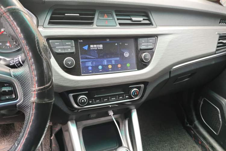 Used Geely Auto Vision X3 2017 1.5L Manual Luxury Model
