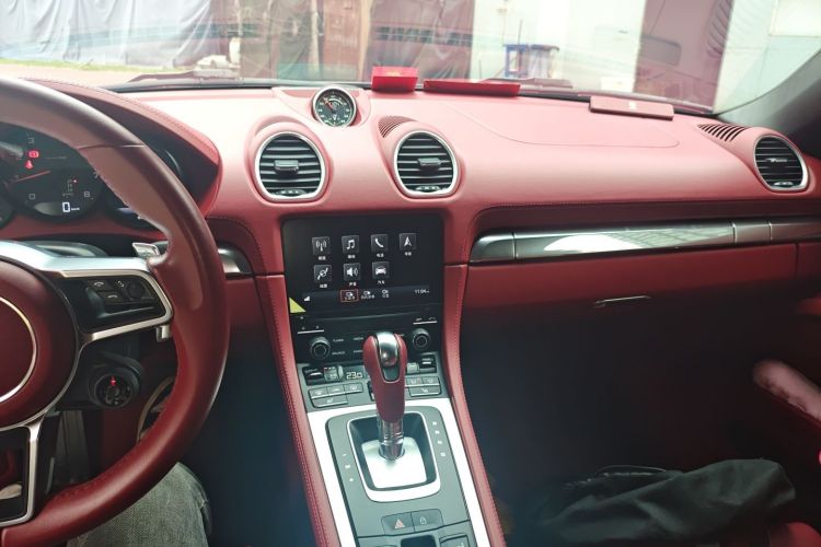 Used Porsche 718 2022 Boxster 2.0T Audio And AC Panel