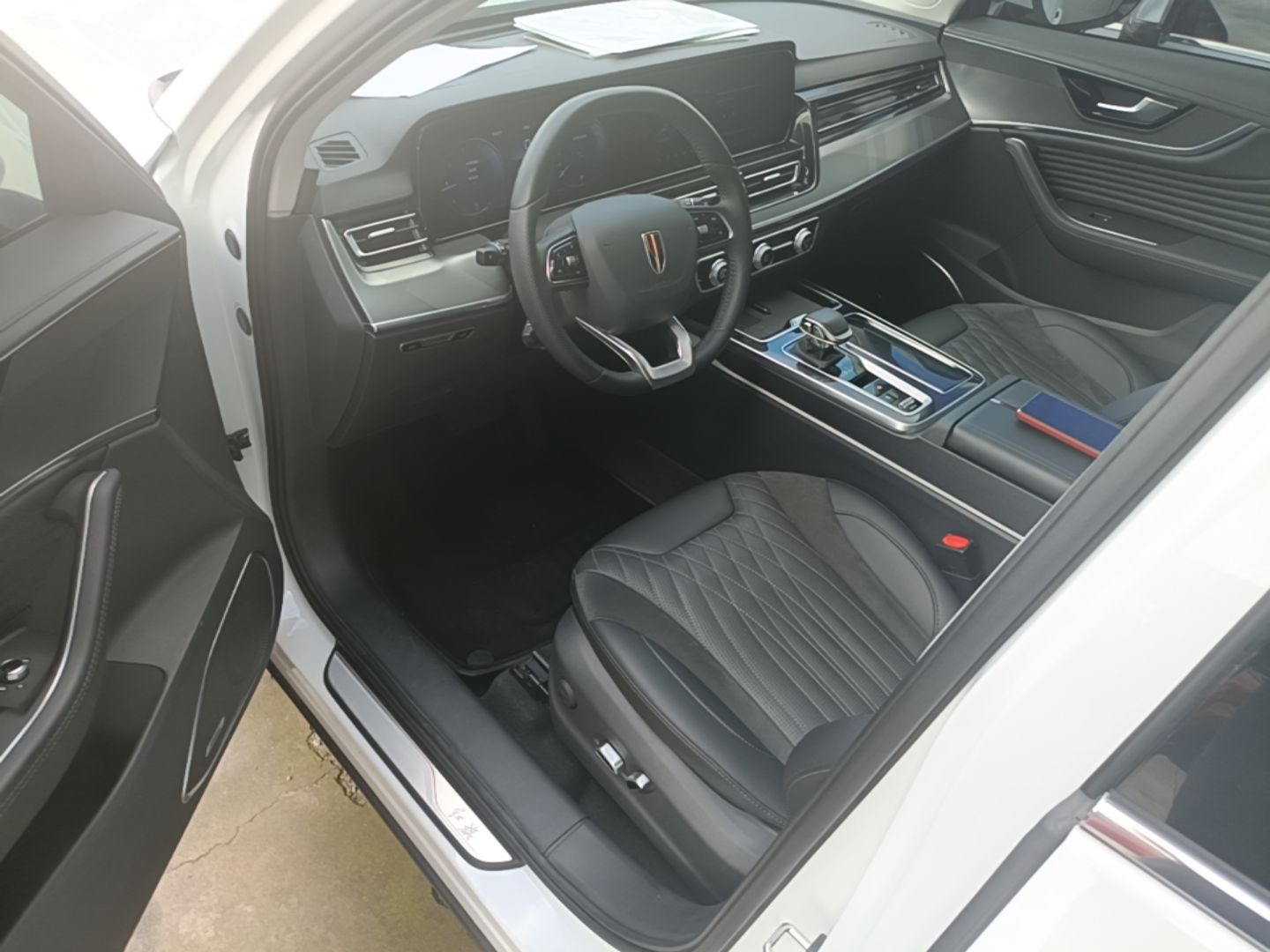 Hongqi HS5 2023 2.0T Qixiang Pro Edition — снимка 18