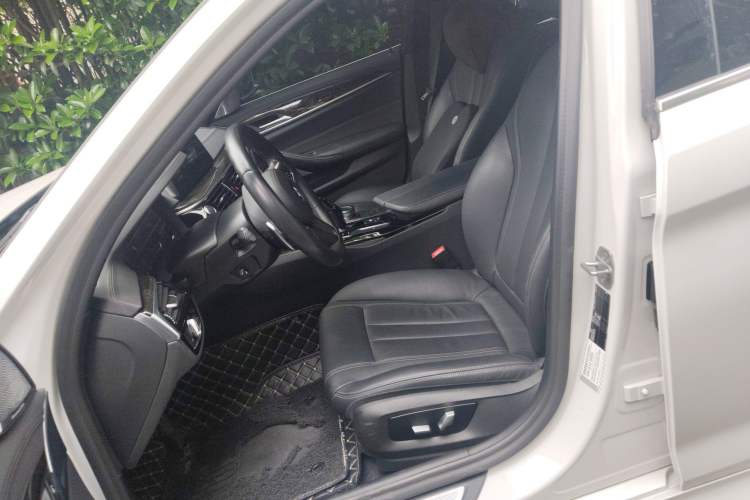 Used BMW 5 Series 2020 530Li Leading Model M Sport Package Left Front Seat