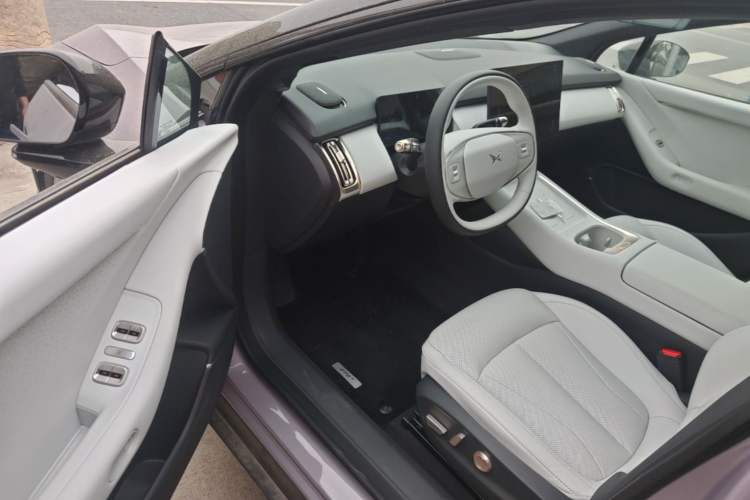 Used XPeng P7+ 2024 Long-Range Max Driver Seat