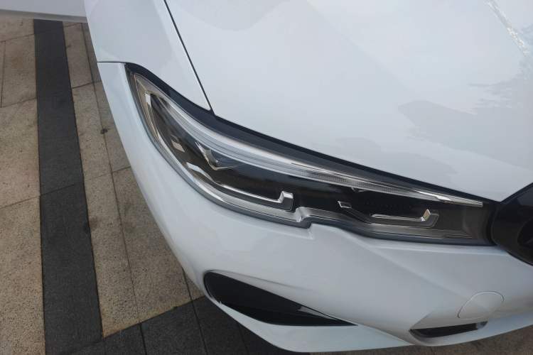 Used BMW 3 Series 2021 325Li M Sport Shadowline Package
