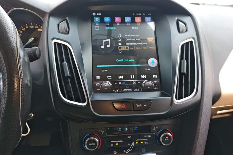 Used Ford Focus 2015 Sedan 1.6L Automatic Trend Model