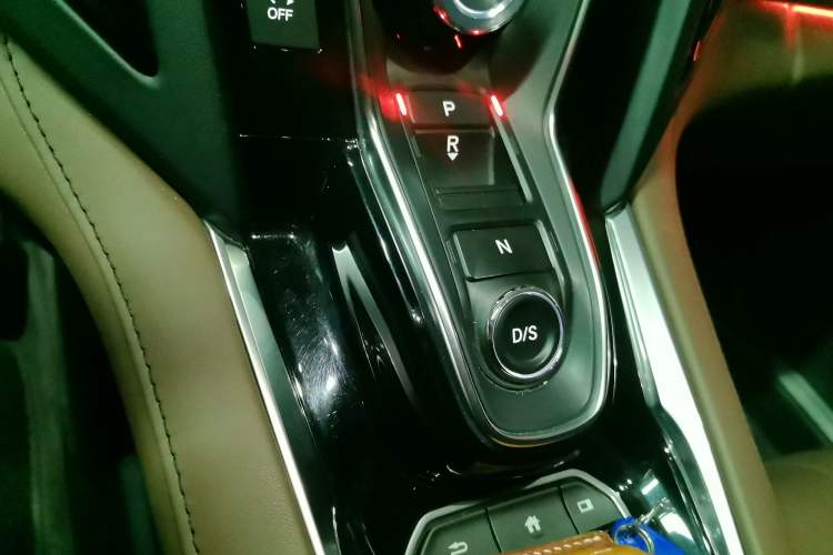 Used Acura RDX 2020 2.0T Deluxe Edition