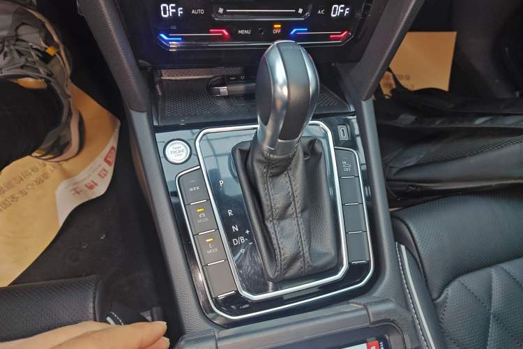 Used Volkswagen Magotan GTE Plug-in Hybrid 2022 GTE Luxury Model
