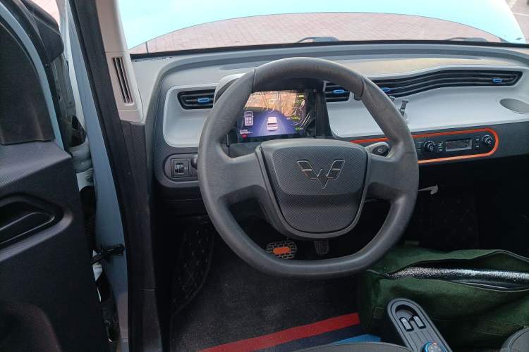 Used Wuling Hongguang MINIEV 2022 Zizai Version Lithium-NMC
