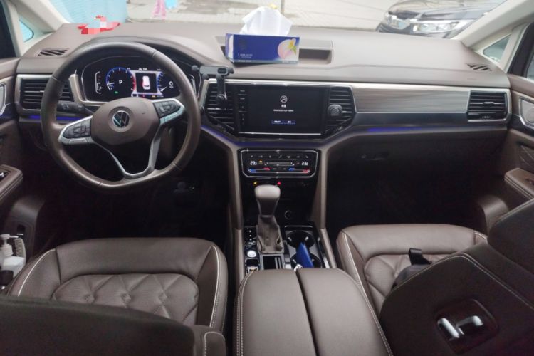 Used Volkswagen Viloran 2020 380TSI Prestige Edition
