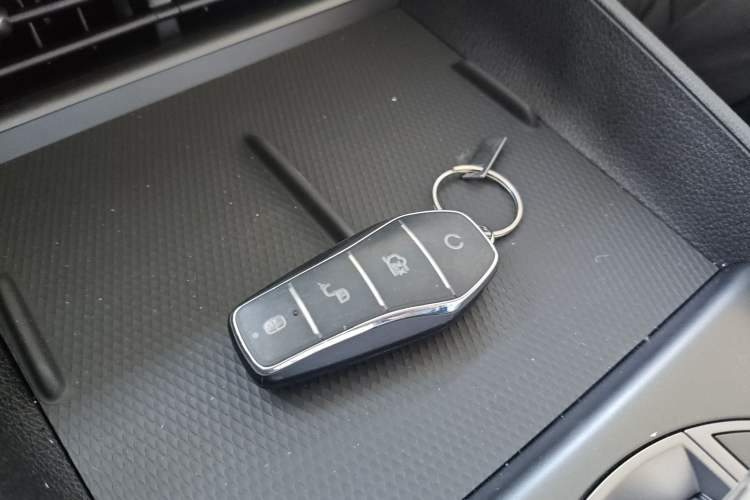 Used BYD Seal 05 DM-i 2025 DM-i Smart Drive 55KM Luxury Model Vehicle Key