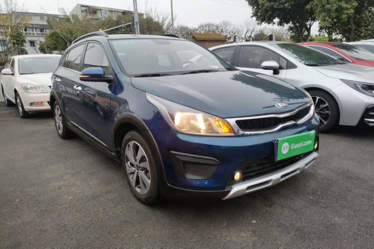 Used Kia KX Cross 2017 1.4L AT GLS Front Right 45 Deg
