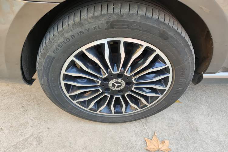 Used Mercedes-Benz V-Class 2017 V 260 L Prestige Extended Edition