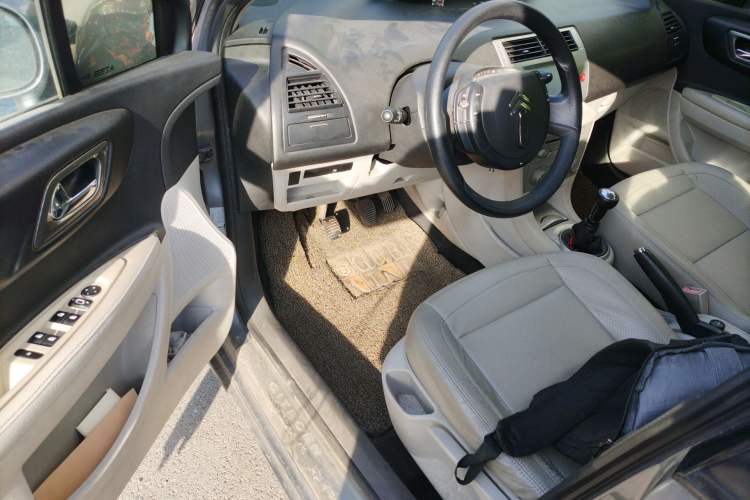 Used Citroen C-Quatre 2011 Sedan 1.6L Manual Fashion Edition Driver Seat