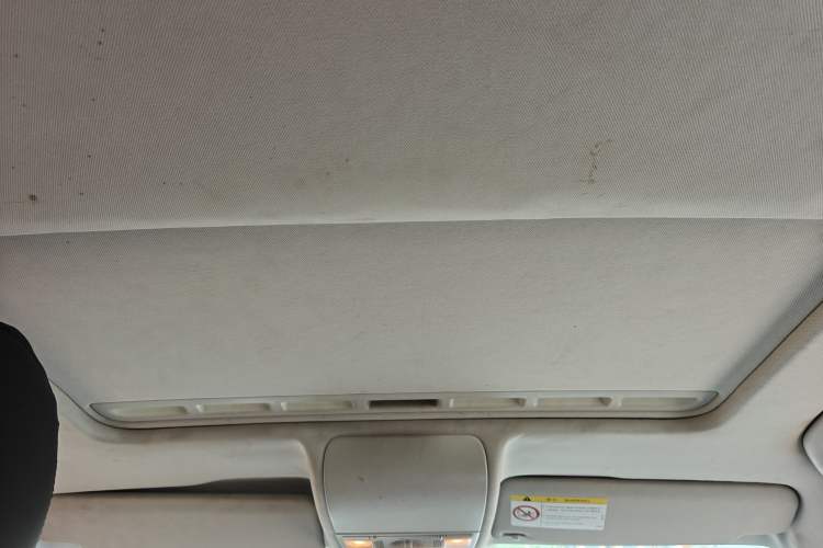 Used Volkswagen Polo 2016 1.6L Cross Polo Automatic
