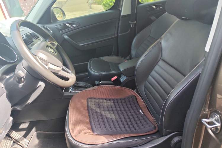 Used Skoda Yeti 2017 TSI280 DSG Car Enjoy Brothers Edition Left Front Seat