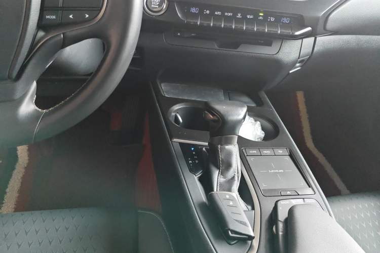 Used Lexus UX 2020 200 Special Edition
