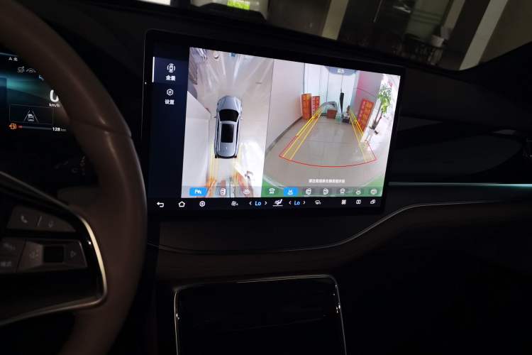 Used BYD Tang New Energy 2024 DM-i Glory Edition 112KM Prestige Model Audio And AC Panel