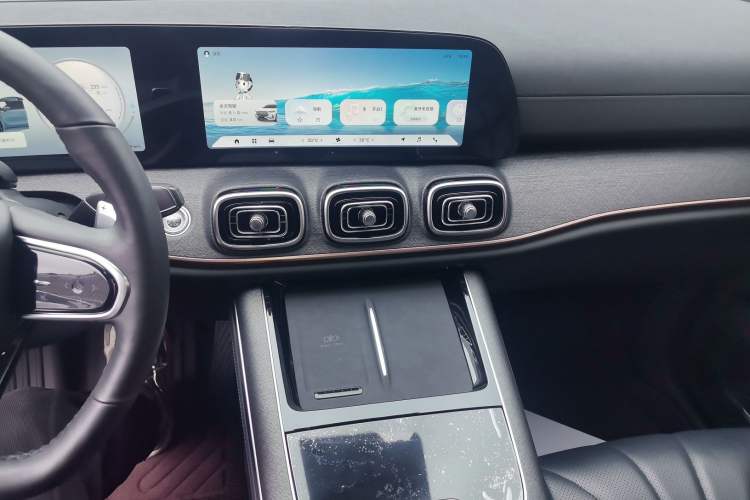 Used Chery Tiggo 9 2023 2.0T Dual-Clutch Two-Wheel Drive Prestige Version 5 Seats