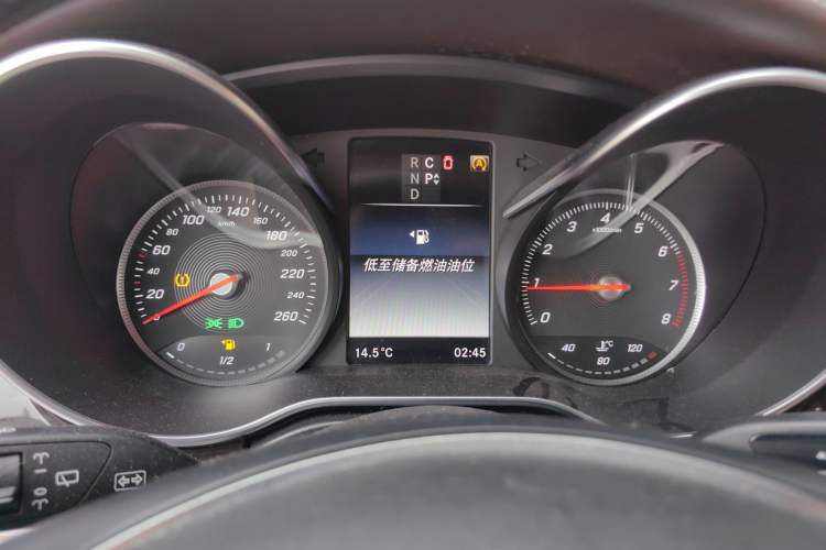 Used Mercedes-Benz V-Class 2016 V 260 Avantgarde Edition
