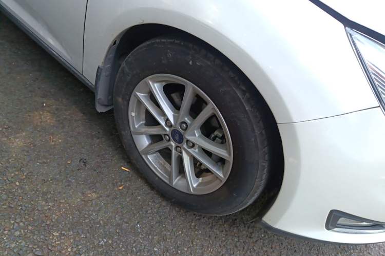 Used Ford Focus 2015 Hatchback EcoBoost 180 Automatic Elite Model
