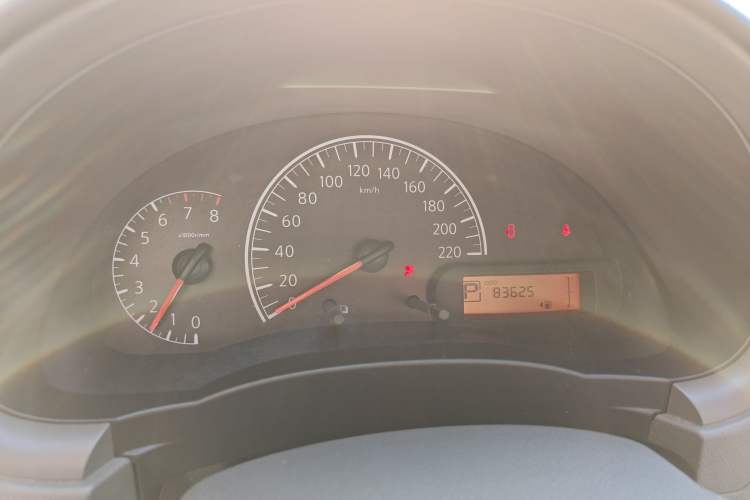 Used Nissan Sunny 2015 1.5XE CVT Comfort Edition Instrument Cluster