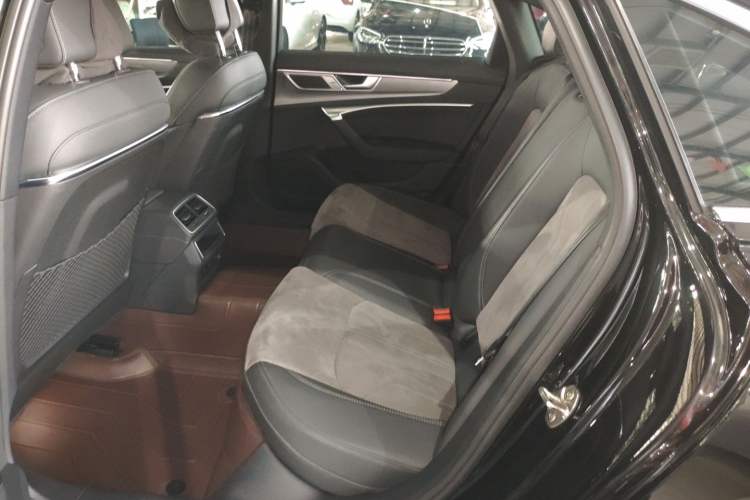 Used Audi A6L 2023 Revised 40 TFSI Luxury Dynamic Edition Left Rear Seat