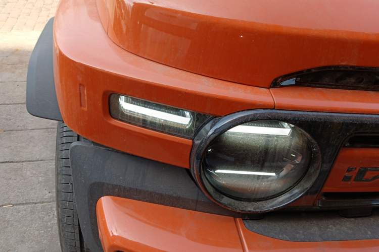 Used iCAR V23 2025 401 Two-Wheel Drive Intelligent Driving Version Right Front Headlight