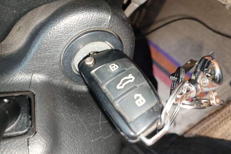 Used JAC Heyue 2016 1.5L Manual Luxury Model China V Standard