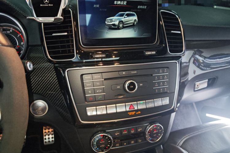 Used Mercedes-Benz GLS AMG 2016 AMG GLS 63 4MATIC Audio And AC Panel