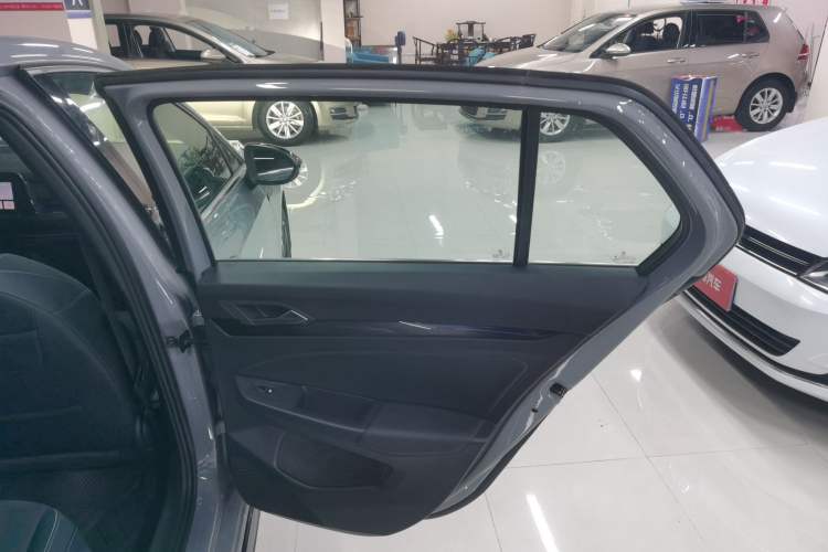 Used Volkswagen Golf 2023 280TSI DSG R-Line Lite