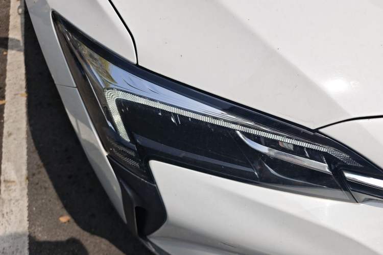 Used Buick Velite 6 2022 Connected & Shared PLUS Right Front Headlight