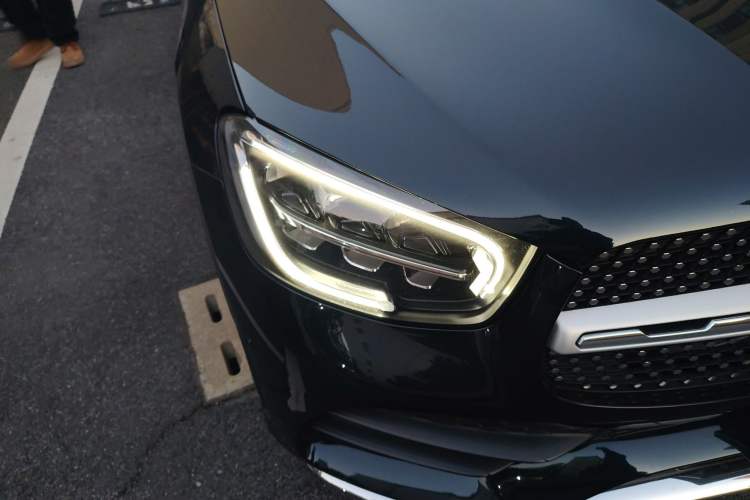 Used Mercedes-Benz GLC 2022 GLC 300 L 4MATIC Dynamic Edition Prestige Model Right Front Headlight