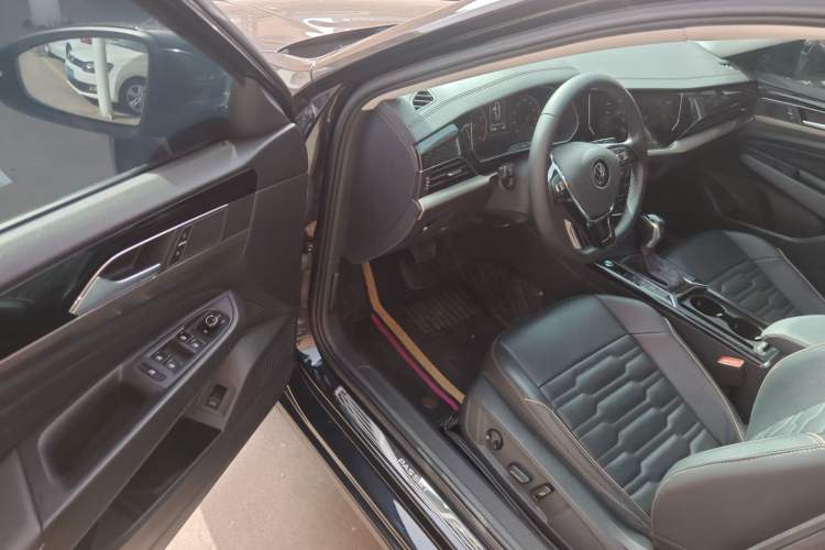 Used Volkswagen Passat 2021 280TSI Elite Edition