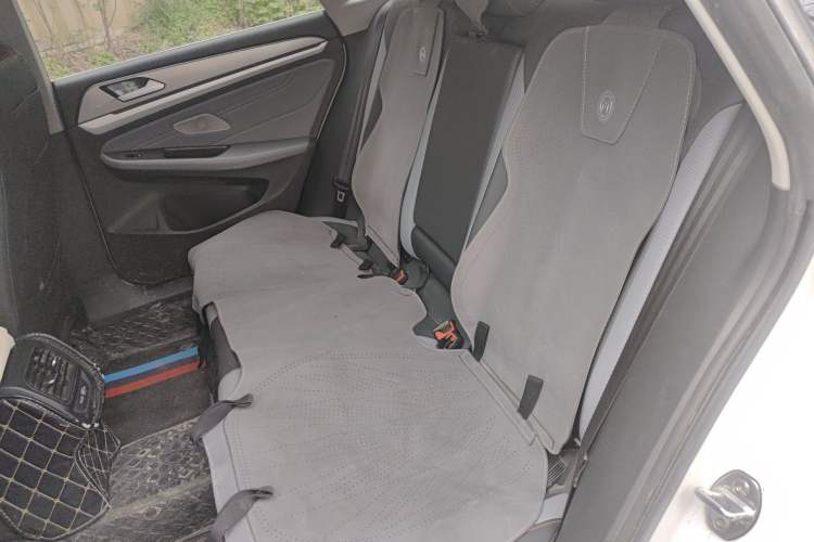 Used Volkswagen Lamando 2023 Lavida L 280TSI DSG Cool & Spicy Edition Left Rear Seat