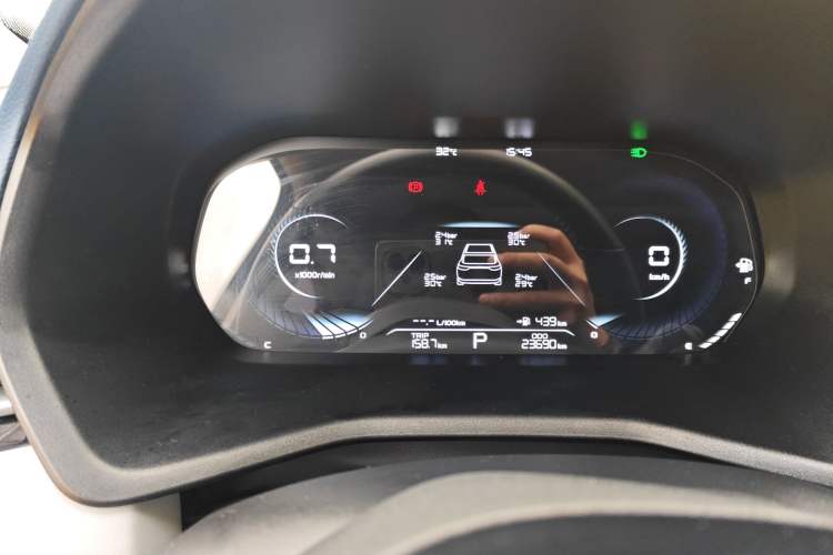 Used Geely Auto Emgrand 2022 4th Generation 1.5L CVT Flagship Model Instrument Cluster