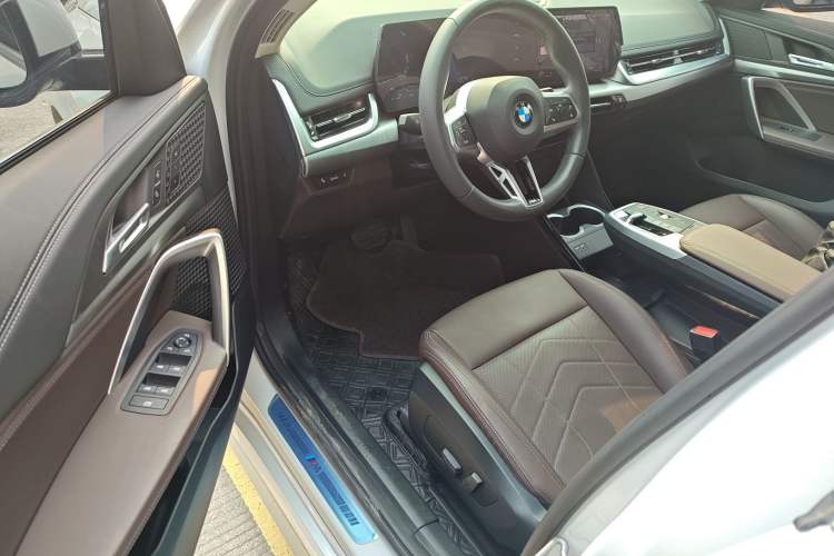 Used BMW X1 2023 sDrive25Li M Sport Package Driver Seat